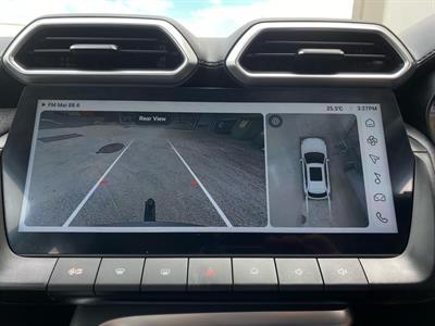 2025 MG ZS - Thumbnail