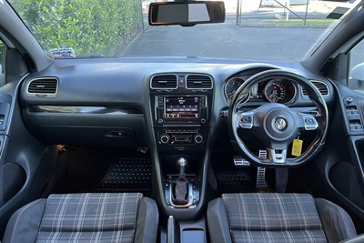 2009 Volkswagen GOLF - Thumbnail
