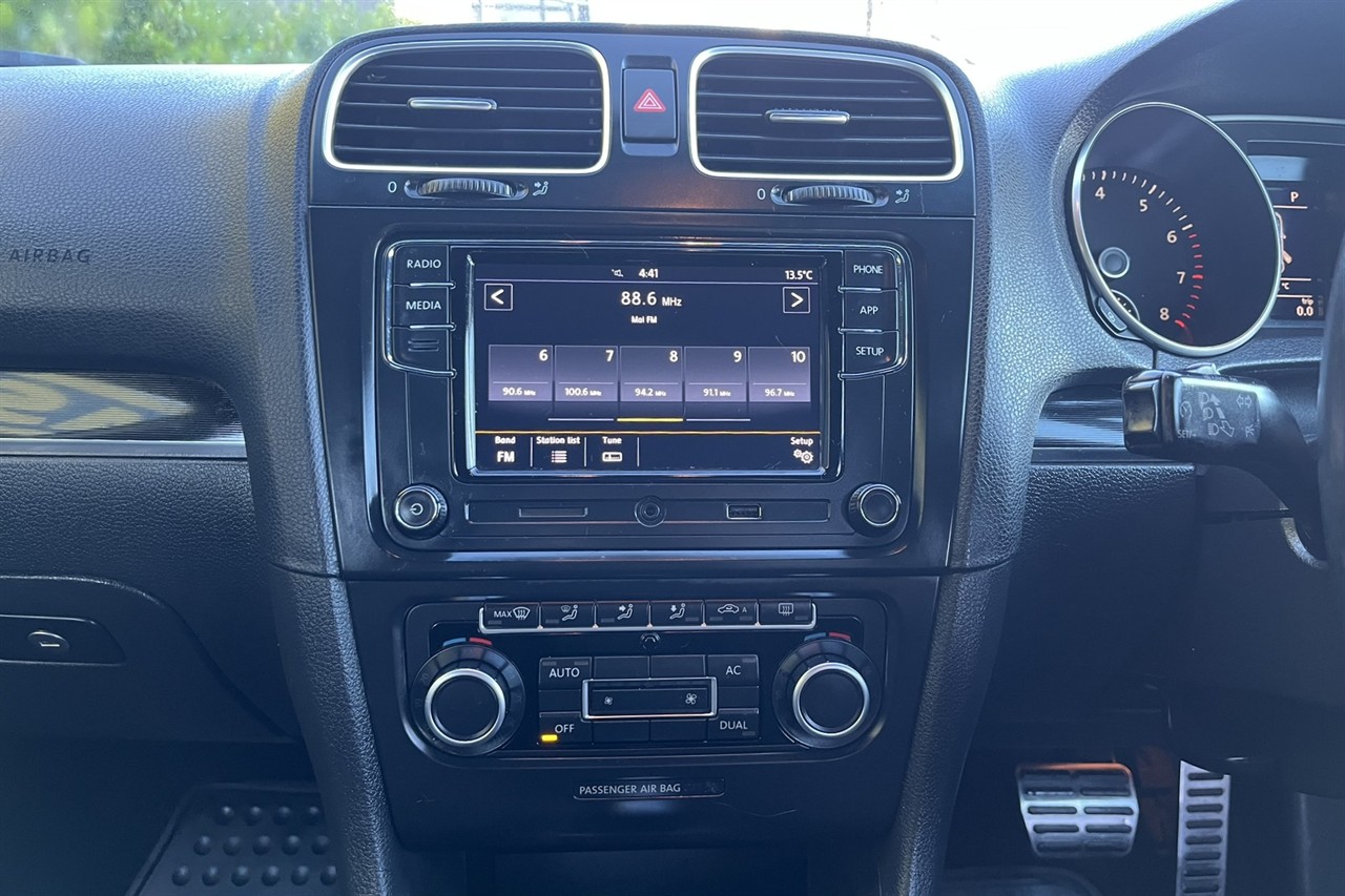 2009 Volkswagen GOLF