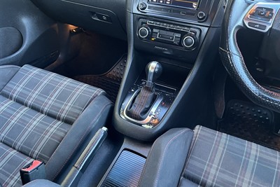 2009 Volkswagen GOLF - Thumbnail