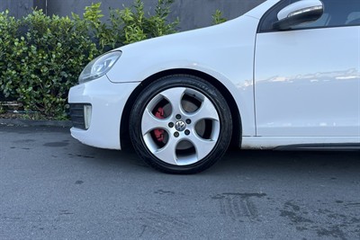 2009 Volkswagen GOLF - Thumbnail