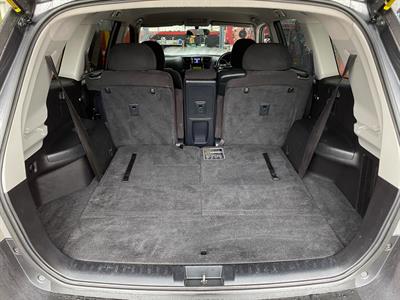 2011 Toyota Highlander - Thumbnail