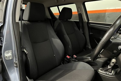 2015 Suzuki Swift - Thumbnail