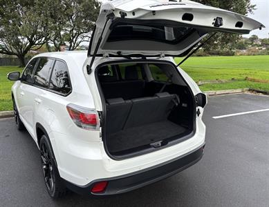 2015 Toyota Highlander - Thumbnail