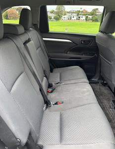 2015 Toyota Highlander - Thumbnail