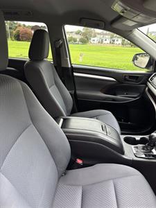 2015 Toyota Highlander - Thumbnail