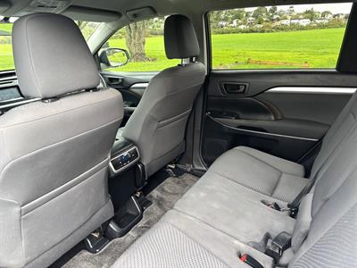 2015 Toyota Highlander - Thumbnail