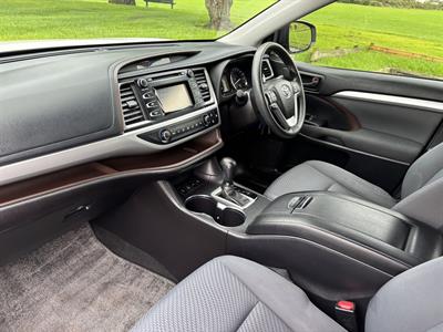2015 Toyota Highlander - Thumbnail