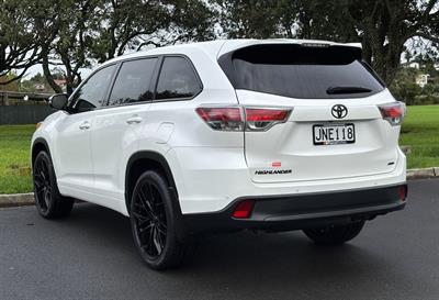 2015 Toyota Highlander - Thumbnail