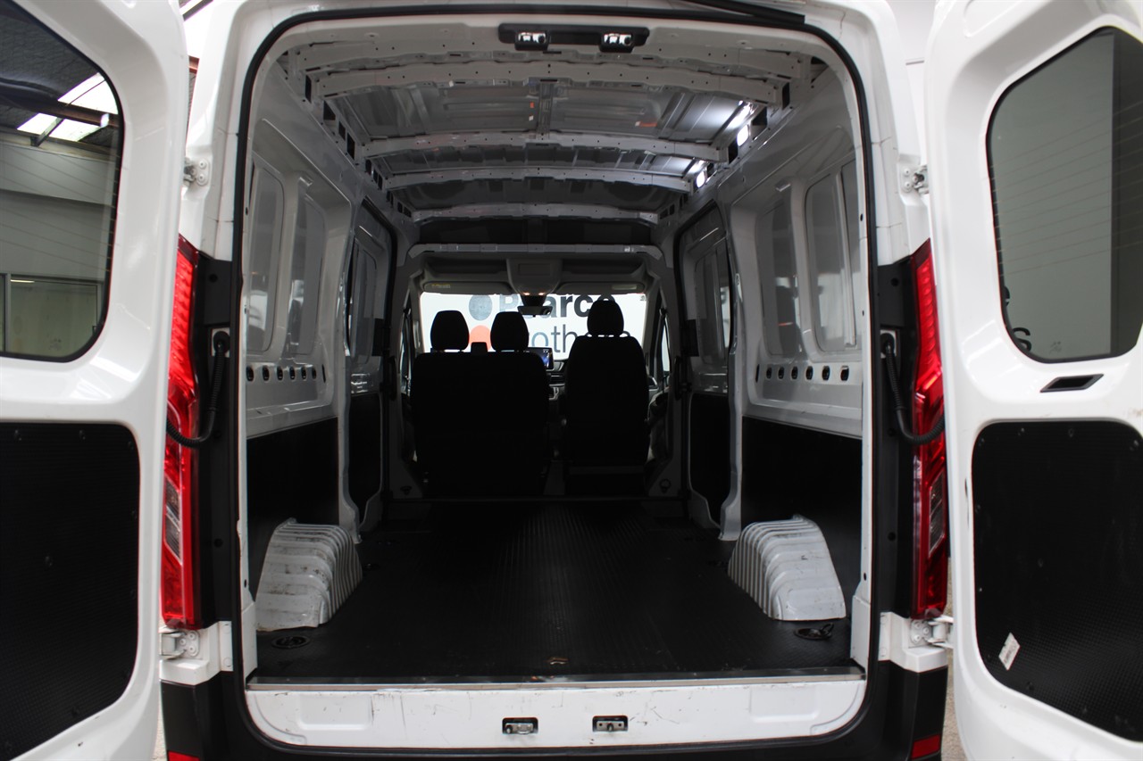 2021 LDV Deliver 9