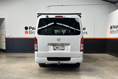 2013 Toyota Hiace - Thumbnail