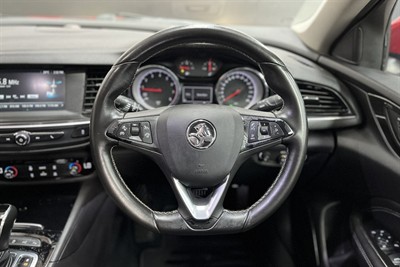 2019 Holden Commodore - Thumbnail