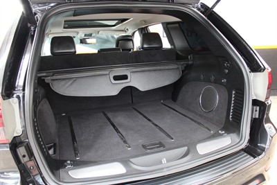 2013 Jeep Grand Cherokee - Thumbnail