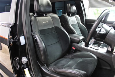 2013 Jeep Grand Cherokee - Thumbnail