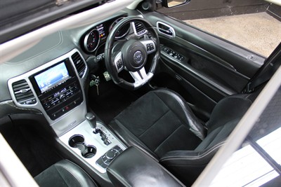 2013 Jeep Grand Cherokee - Thumbnail