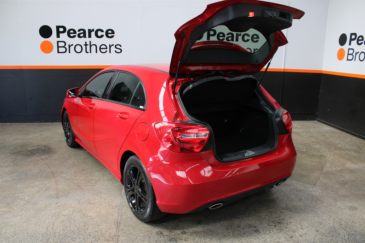 2014 Mercedes-Benz A180