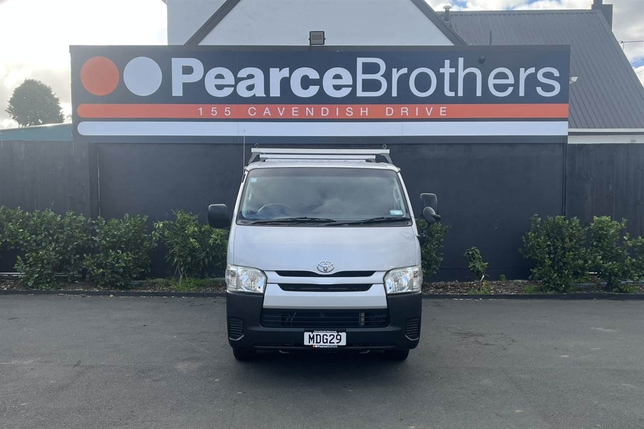 2015 Toyota Hiace