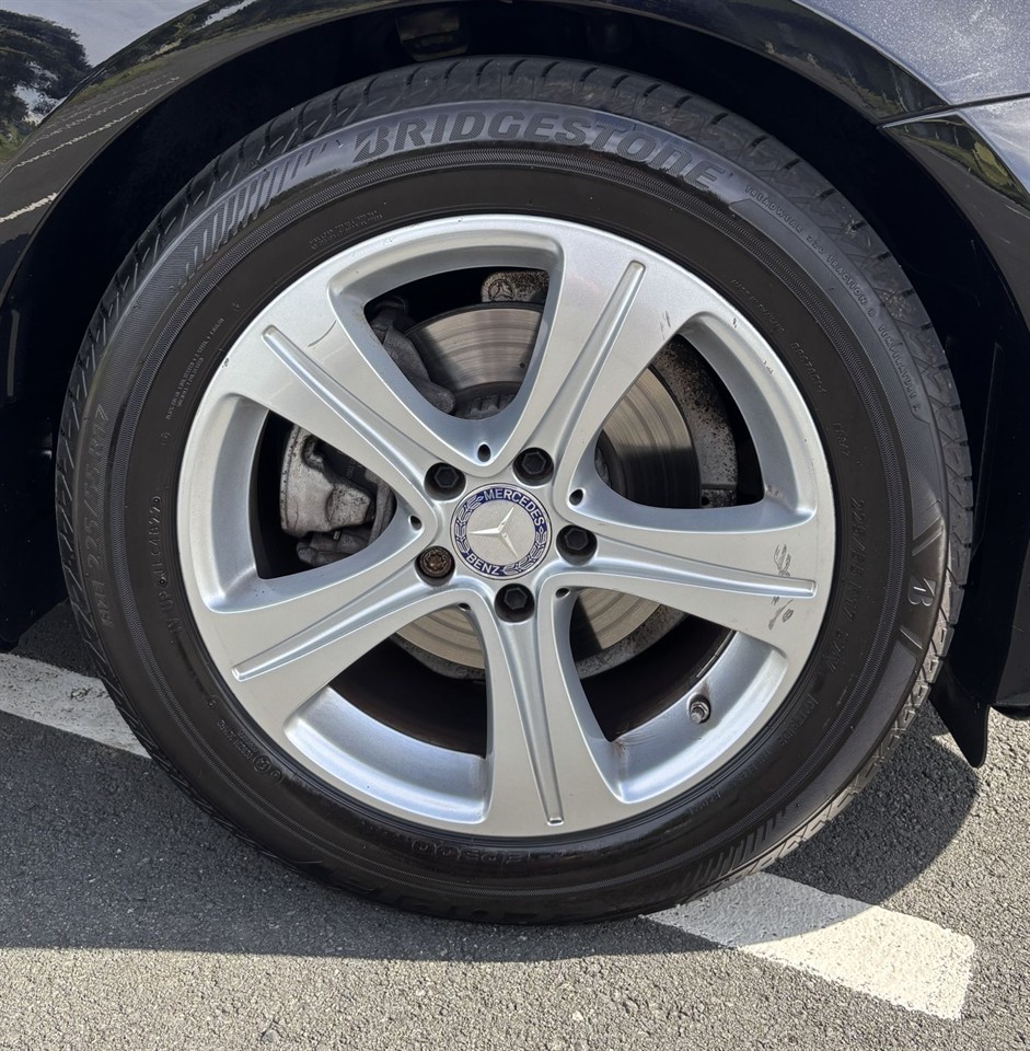 2016 Mercedes-Benz E 220