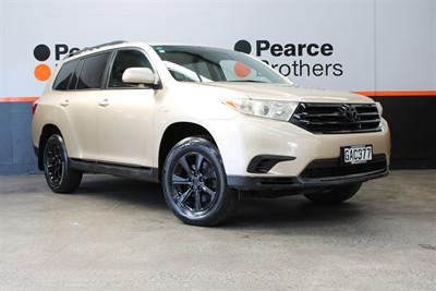 2011 Toyota HIGHLANDER - Image Coming Soon