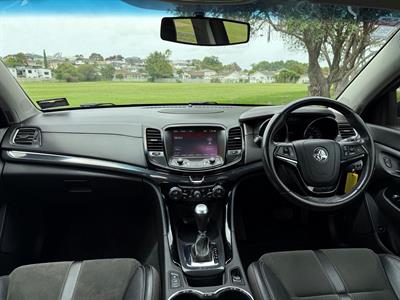 2015 Holden Commodore - Thumbnail