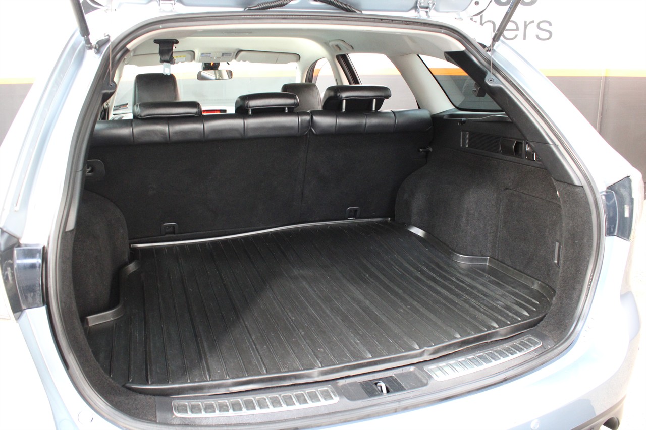 2010 Mazda Atenza