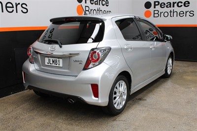 2014 Toyota YARIS - Thumbnail