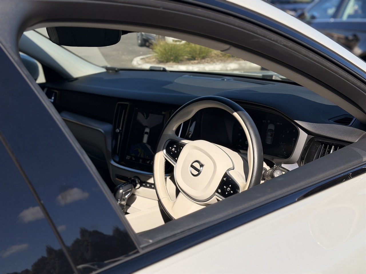 2019 Volvo V60