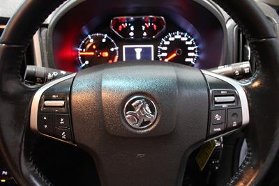2017 Holden Colorado - Thumbnail