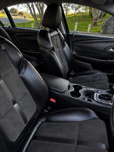 2015 Holden Commodore - Thumbnail