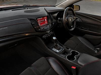 2015 Holden Commodore - Thumbnail
