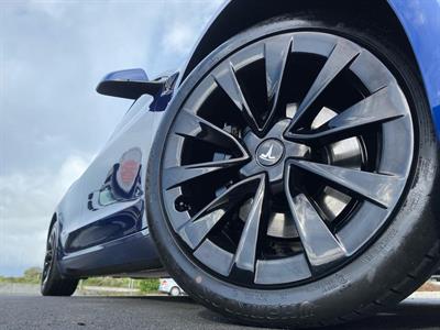 2021 Tesla Model 3 - Thumbnail