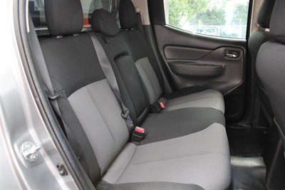 2018 Mitsubishi Triton - Thumbnail