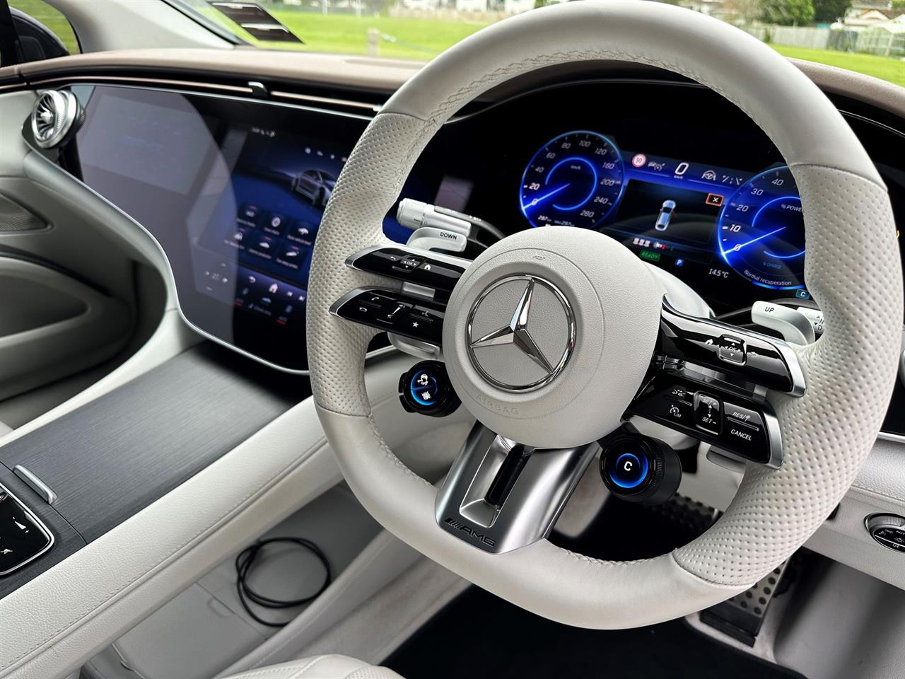 2022 Mercedes-Benz EQS