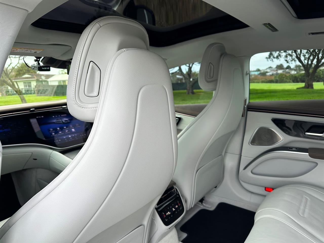 2022 Mercedes-Benz EQS