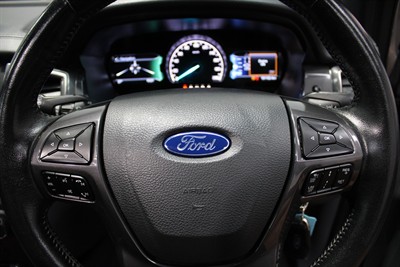 2016 Ford Everest - Thumbnail