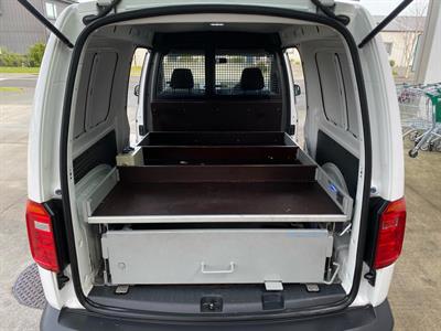 2021 Volkswagen Caddy - Thumbnail