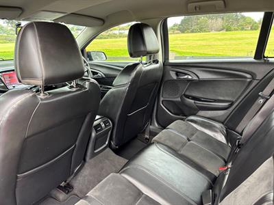 2016 Holden Commodore - Thumbnail