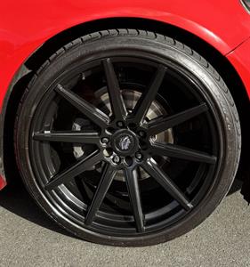 2016 Holden Commodore - Thumbnail