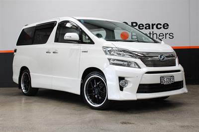 2012 Toyota Vellfire - Thumbnail