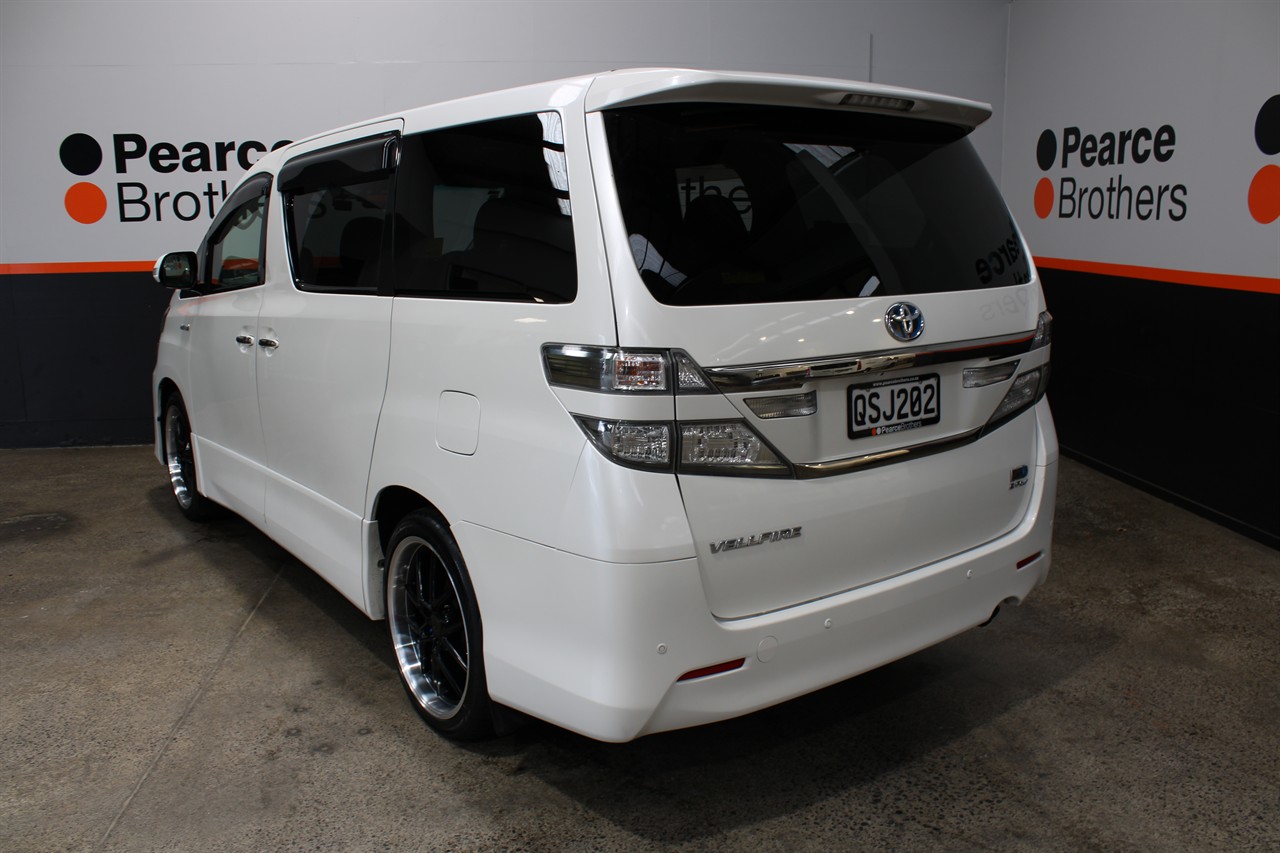 2012 Toyota Vellfire