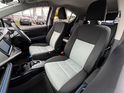2015 Toyota Aqua - Thumbnail