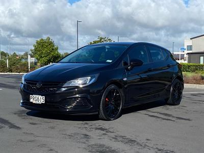 2017 Holden Astra - Thumbnail