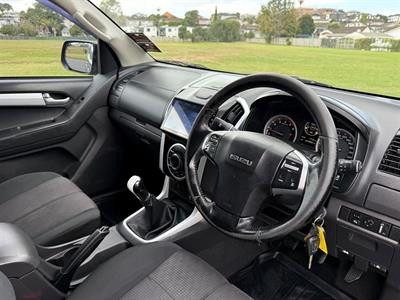 2016 Isuzu D-Max - Thumbnail