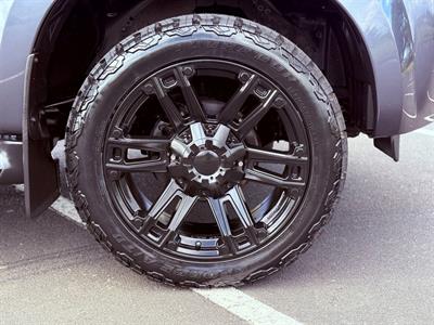 2016 Isuzu D-Max - Thumbnail