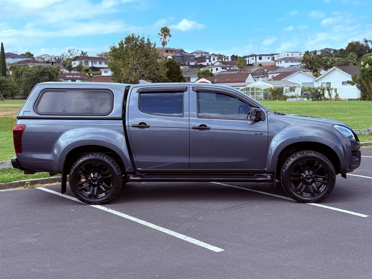 2016 Isuzu D-Max
