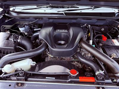 2016 Isuzu D-Max - Thumbnail