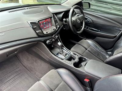 2015 Holden Commodore - Thumbnail