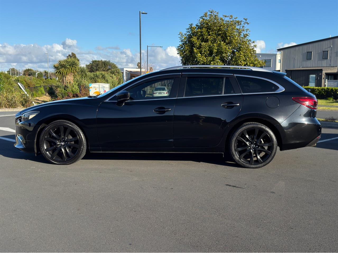 2016 Mazda Atenza