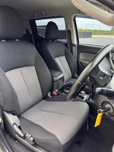 2018 Mitsubishi Triton - Thumbnail
