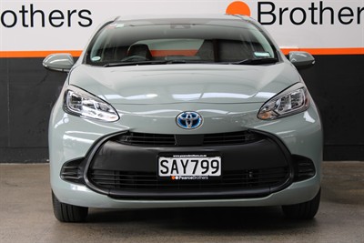 2022 Toyota Aqua - Thumbnail